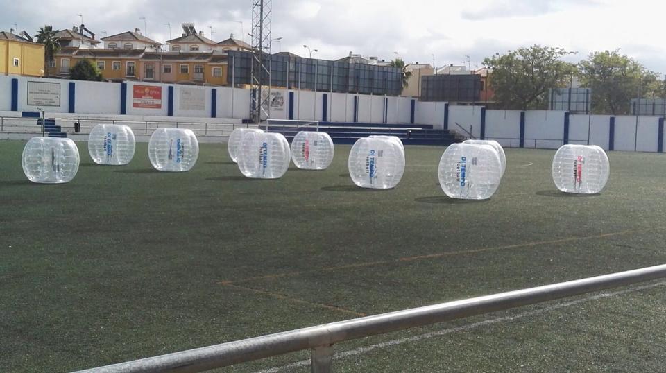 Bubble Soccer - Burbujas en el campo